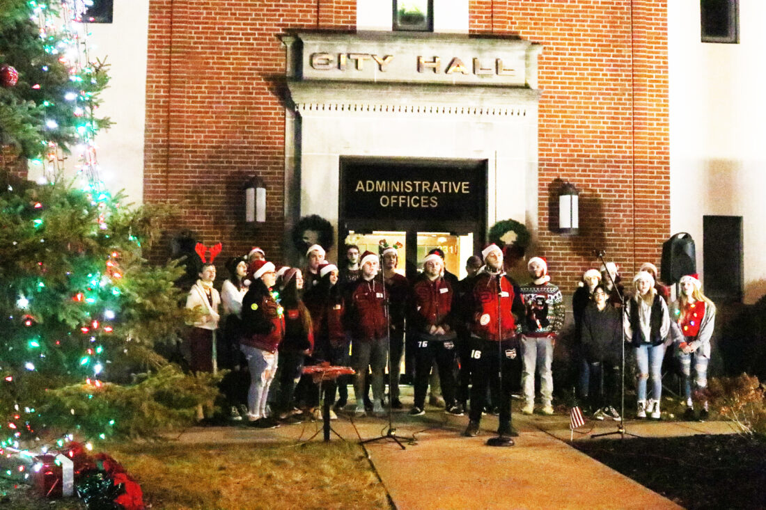 Entries being accepted for Salem holiday lights competition this year